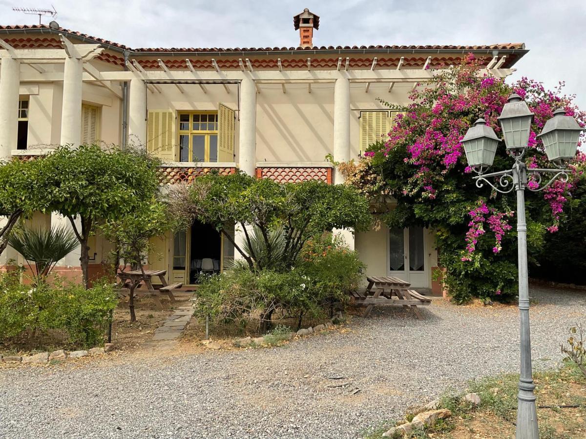 Villa La Provence Єр Екстер'єр фото