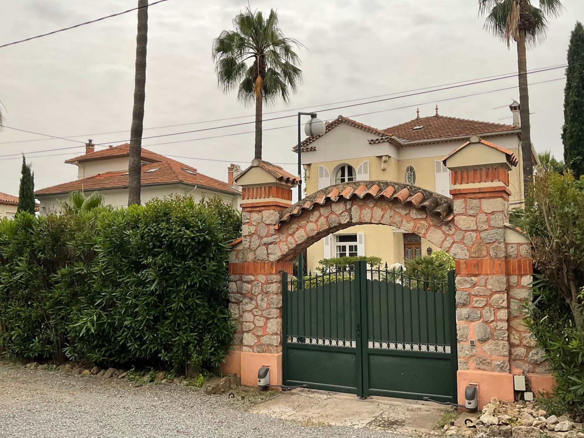 Villa La Provence Єр Екстер'єр фото